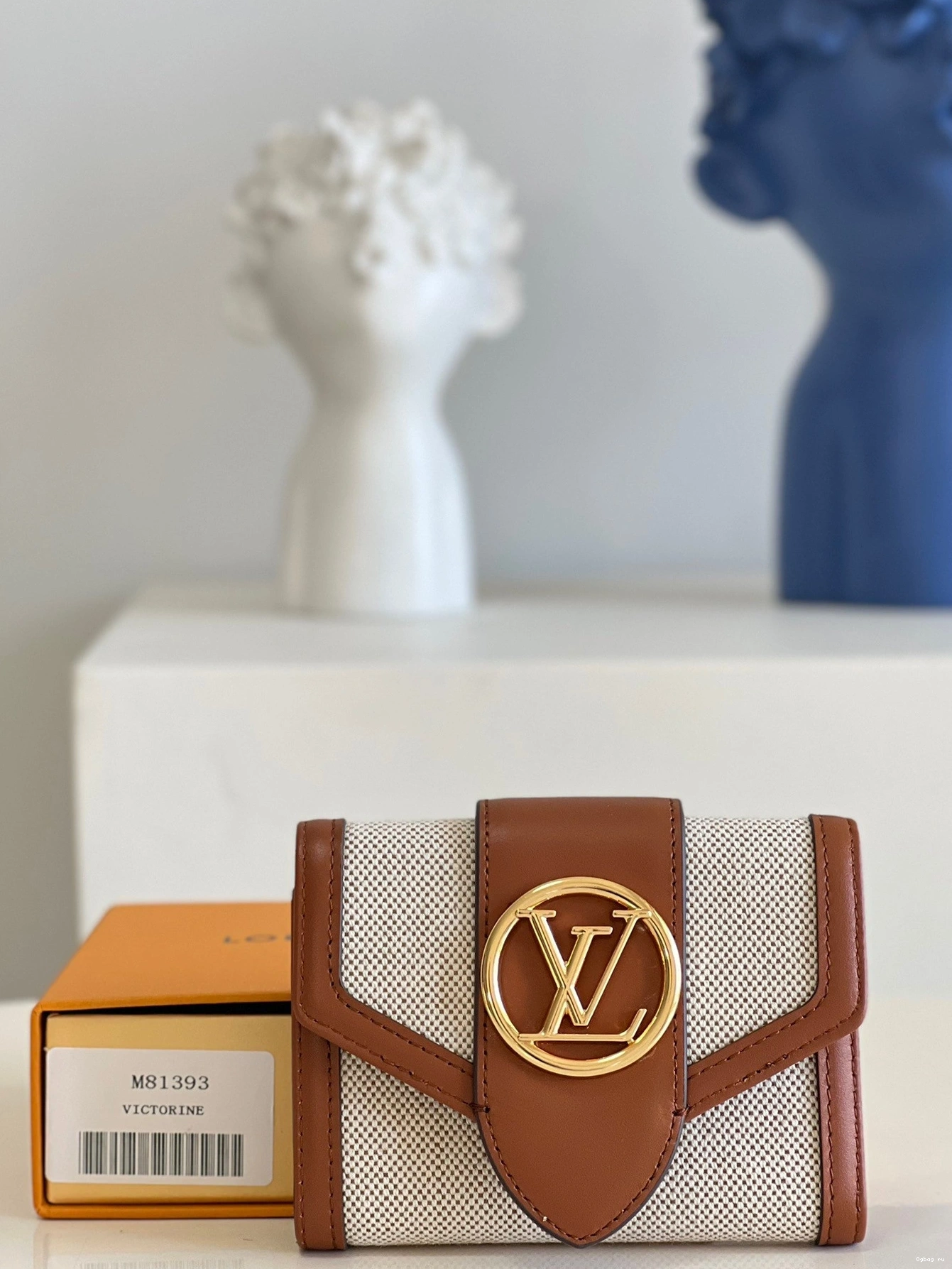 PONT 9 COMPACT LOUIS VUITTON WALLET 0815